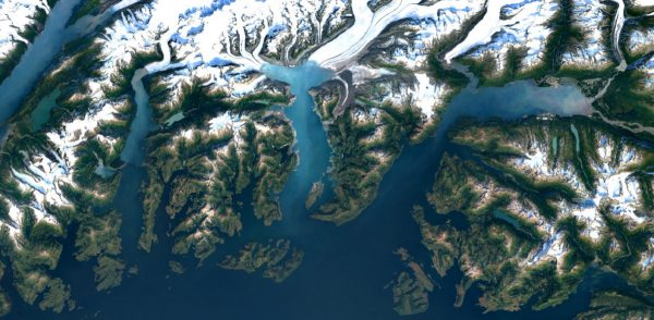 Imagen de Google Earth del Glaciar Columbia, Alaska