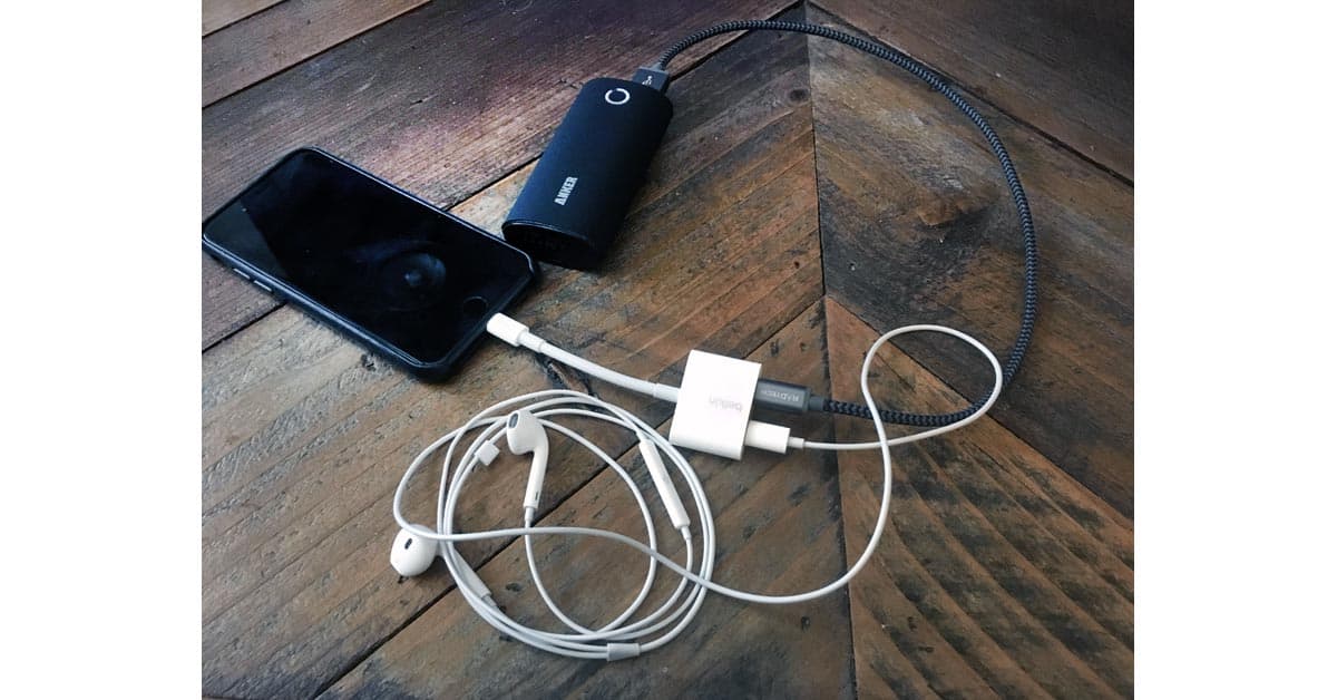 Belkin Lightning Audio + Charge RockStar with iPhone, EarPods, and Charger