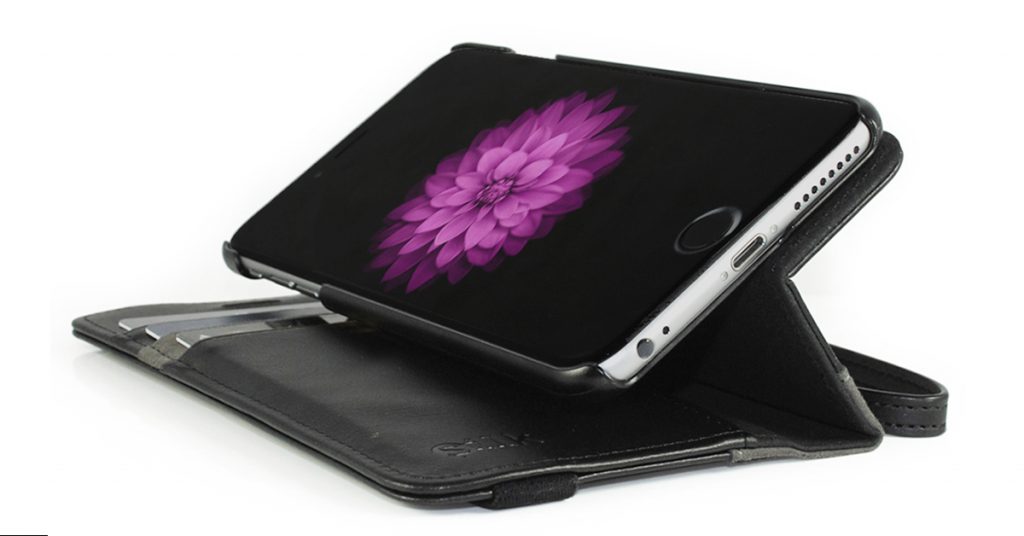 Silk Innovation's Folio Wallet is reasonably priced and has plenty of room for stuff.