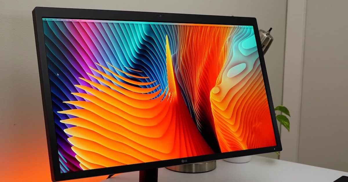 Apple, Kill the LG UltraFine 5K and Make Your Own Displays