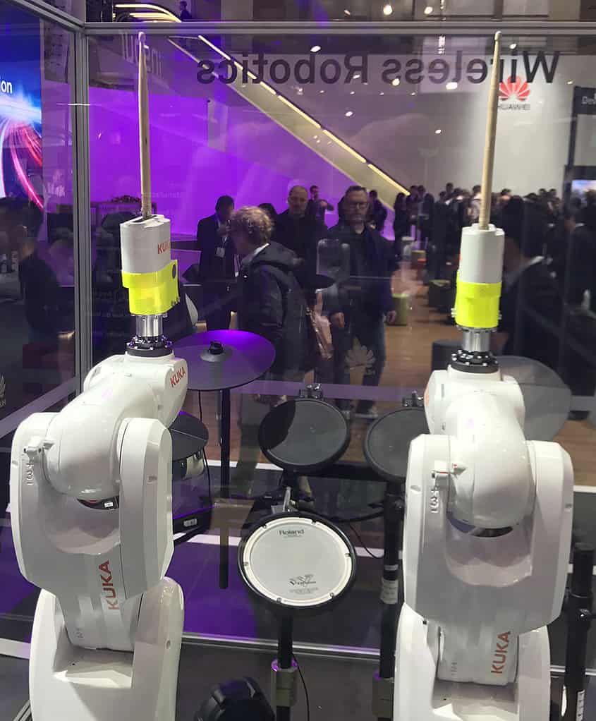 This robot played the drums! (But it was no Dave Hamilton, believe me.)