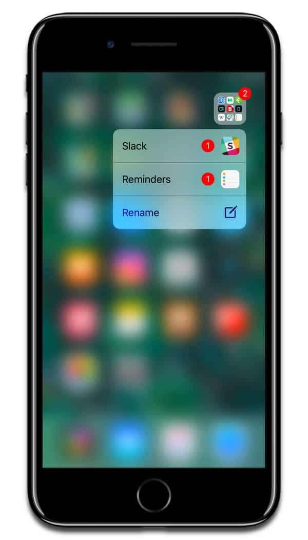 Screenshot showing how you can 3D Touch folders in iOS. 
