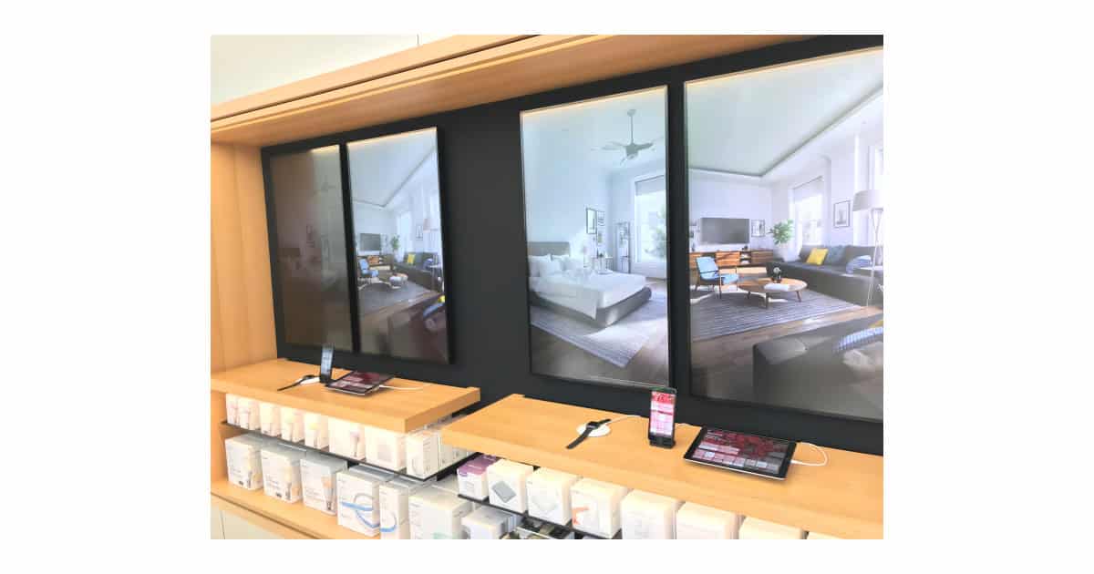 HomeKit and smart home demo station in Apple Store