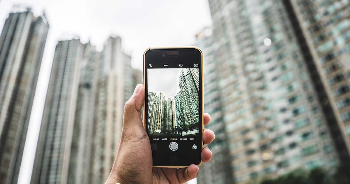 How to Shoot a Vertical Panorama With Your iPhone