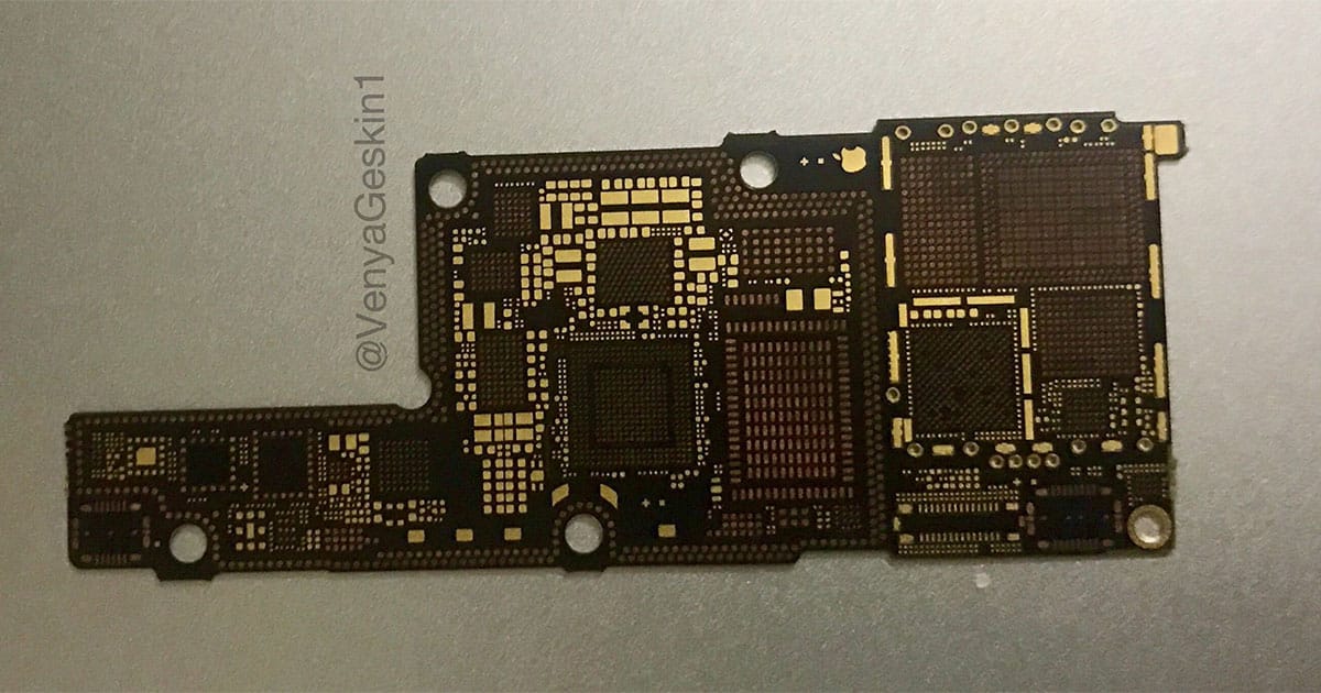 Leaked Photo Shows iPhone 8 Main Circuit Board