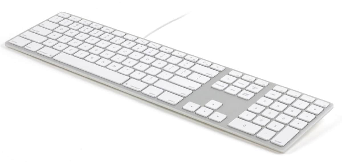 Matias Wired Aluminum Keyboard is Full Size, Backlit and Gorgeous