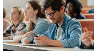 Allowing Smartphones in Class Hurts Student Grades