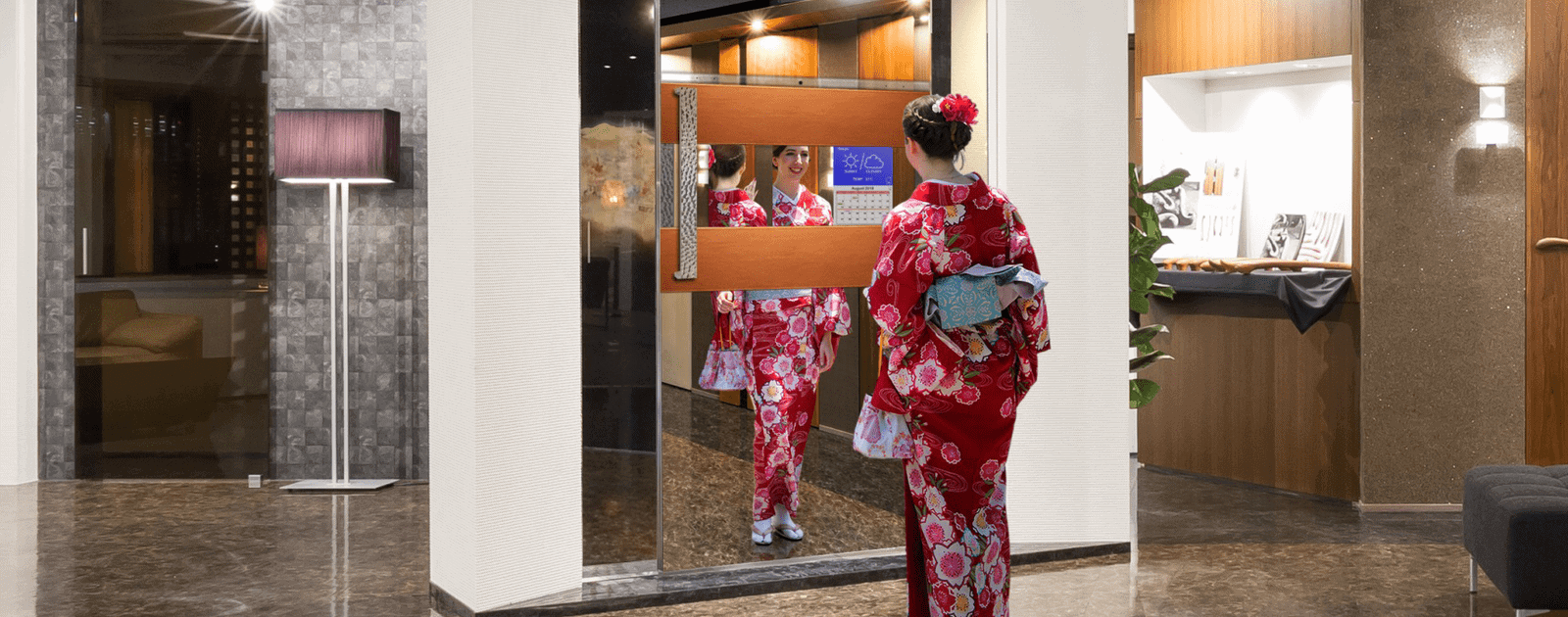 Japan Display Inc Shows off Futuristic Technology