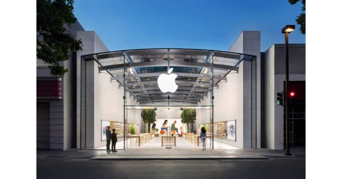 8 Arrested in $1M California Apple Store Thefts, Warrants for 9 More