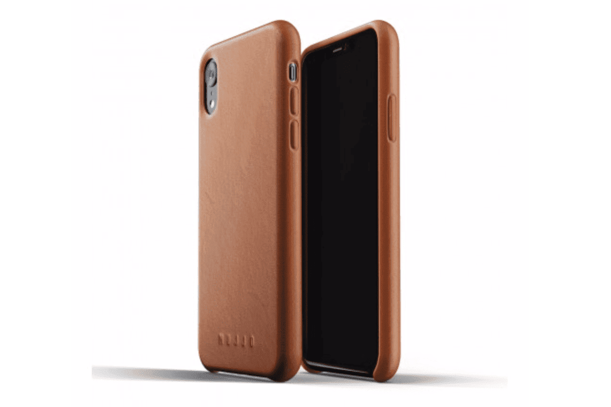 Image of Mujjo leather case in our roundup of iPhone XR cases.