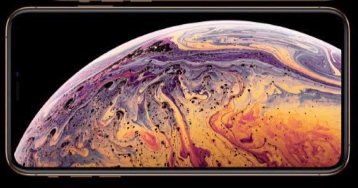 Apple’s iPhone XS Max is Selling Well, Feeding Our Big Display Appetite