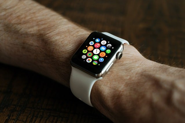 Here’s How To Wear Your Apple Watch