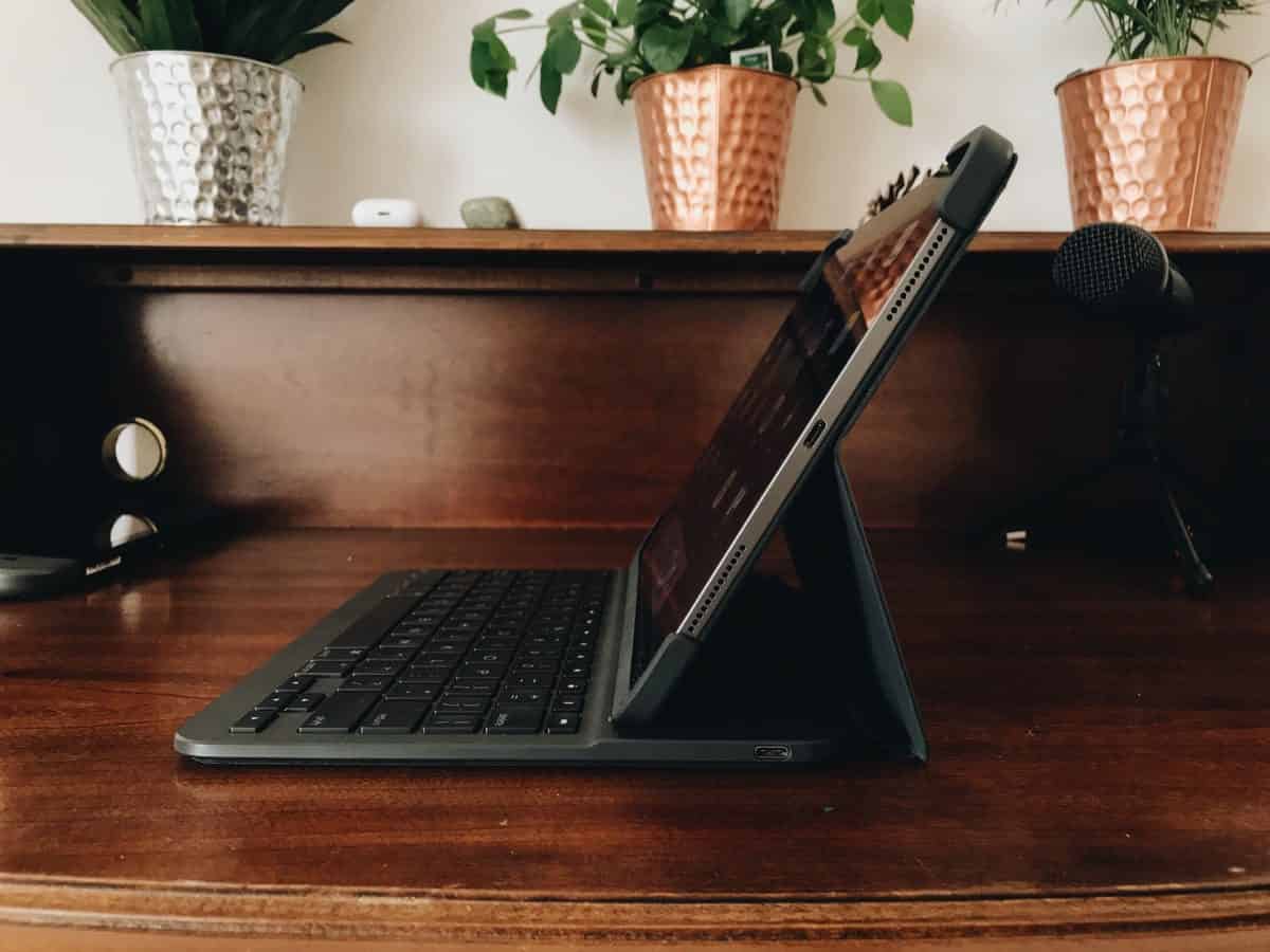 logitech slim folio pro