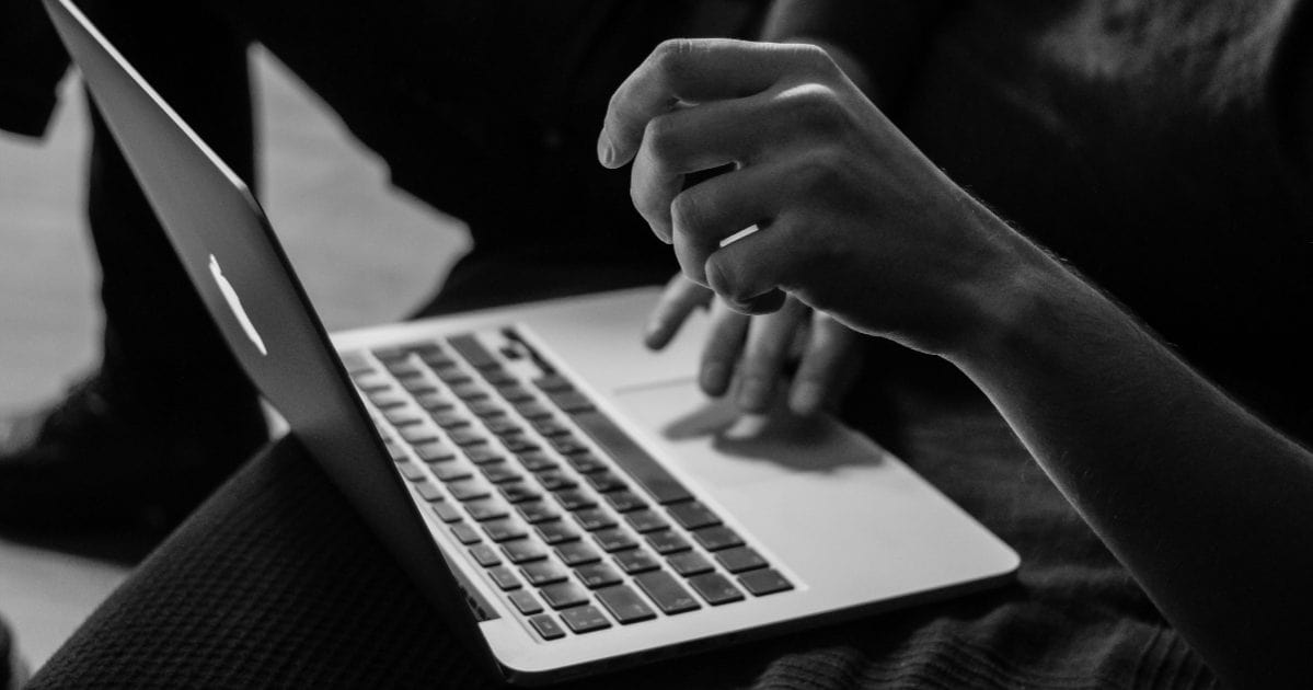 Person using a macbook