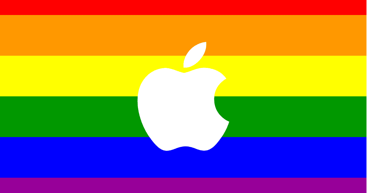Tim Cook Talks About Coming Out in First Spanish Interview