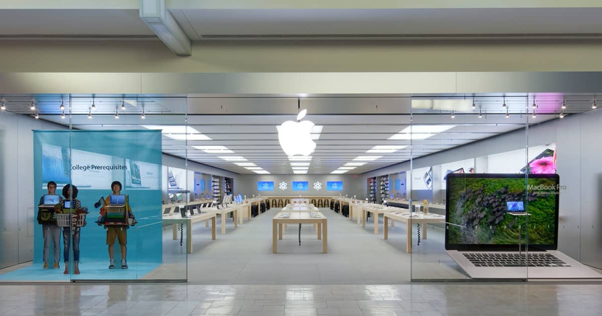 Police Unveil Tape of Apple Store Robbery Worth $9k