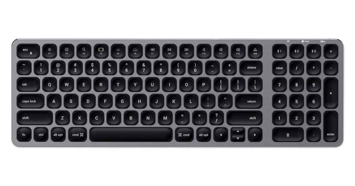 Satechi compact Bluetooth keyboard