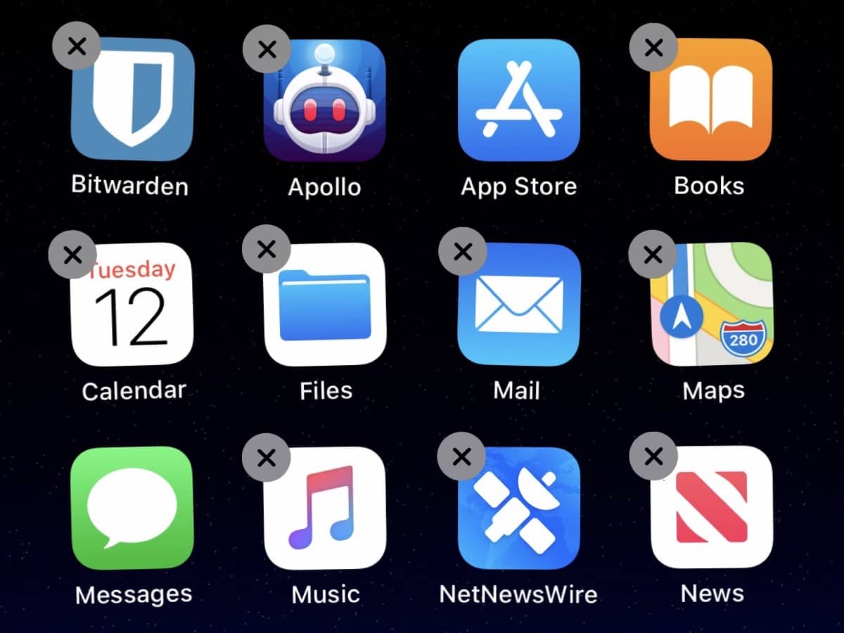 Uninstall iPhone apps from the home screen