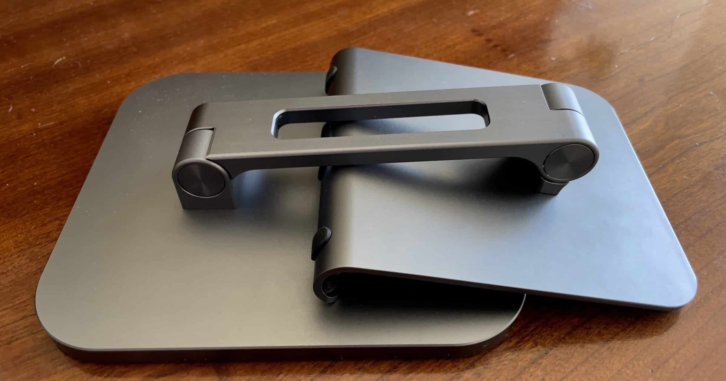 Review: Enhance Your iPad With Satechi’s Foldable Stand