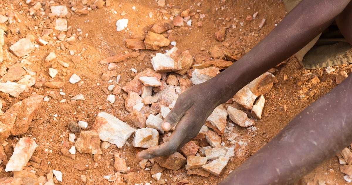 Apple May Be Using Conflict Minerals