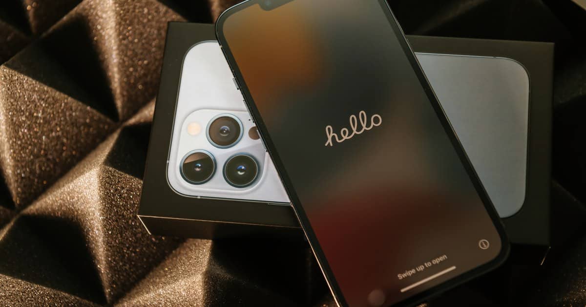 Analyst Ming-Chi Kuo Believes 2024 iPhone Will Include Under-Screen Face ID and Front Camera