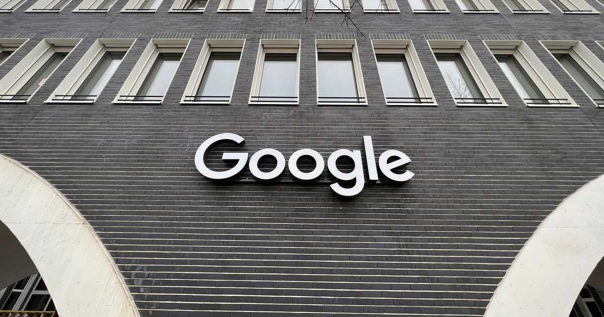 Goodfellow Leaves Apple for Google