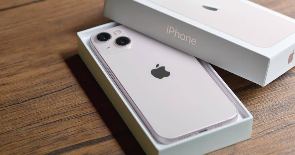 Reports Indicate iPhone 14 Lineup Likely to Start with 6GB of RAM