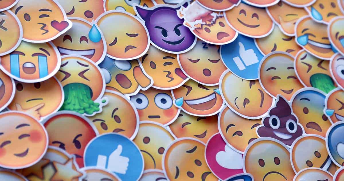 Here’s the Top Emojis Celebrities Use on Instagram in 2022