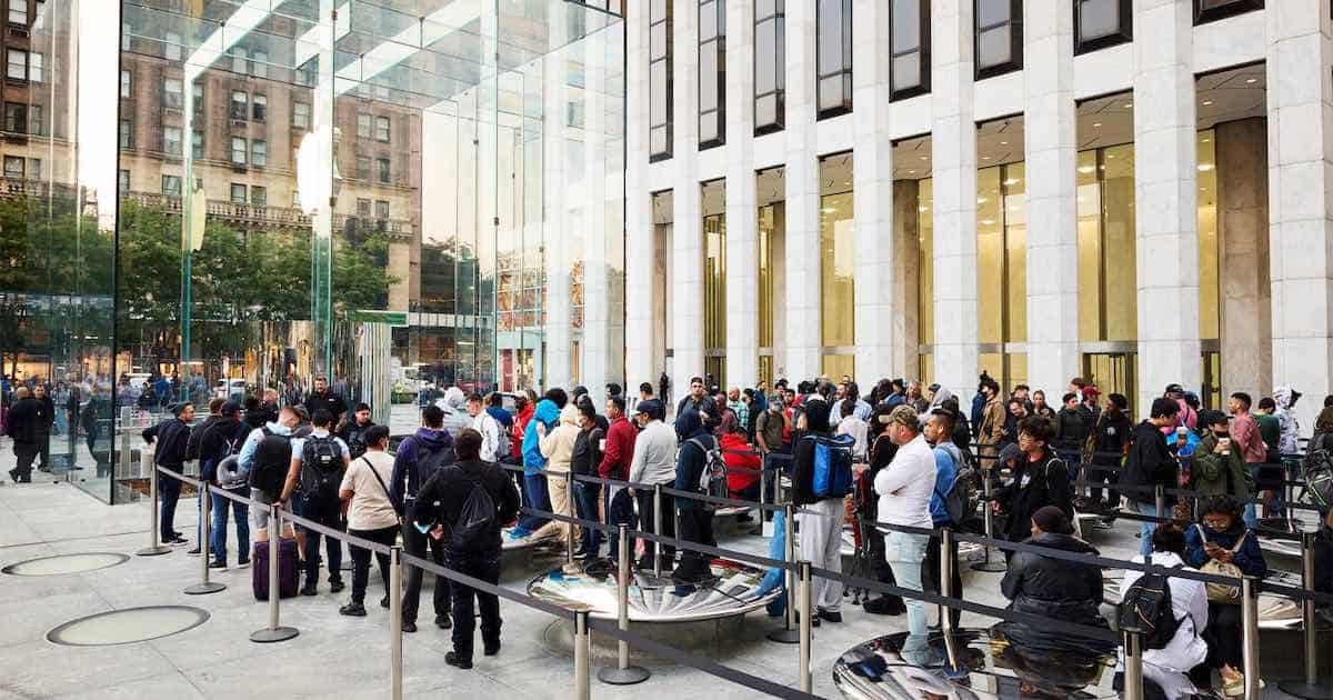Wait Times for iPhone 14 Pro Models Increases to Six Weeks as Demand Rises