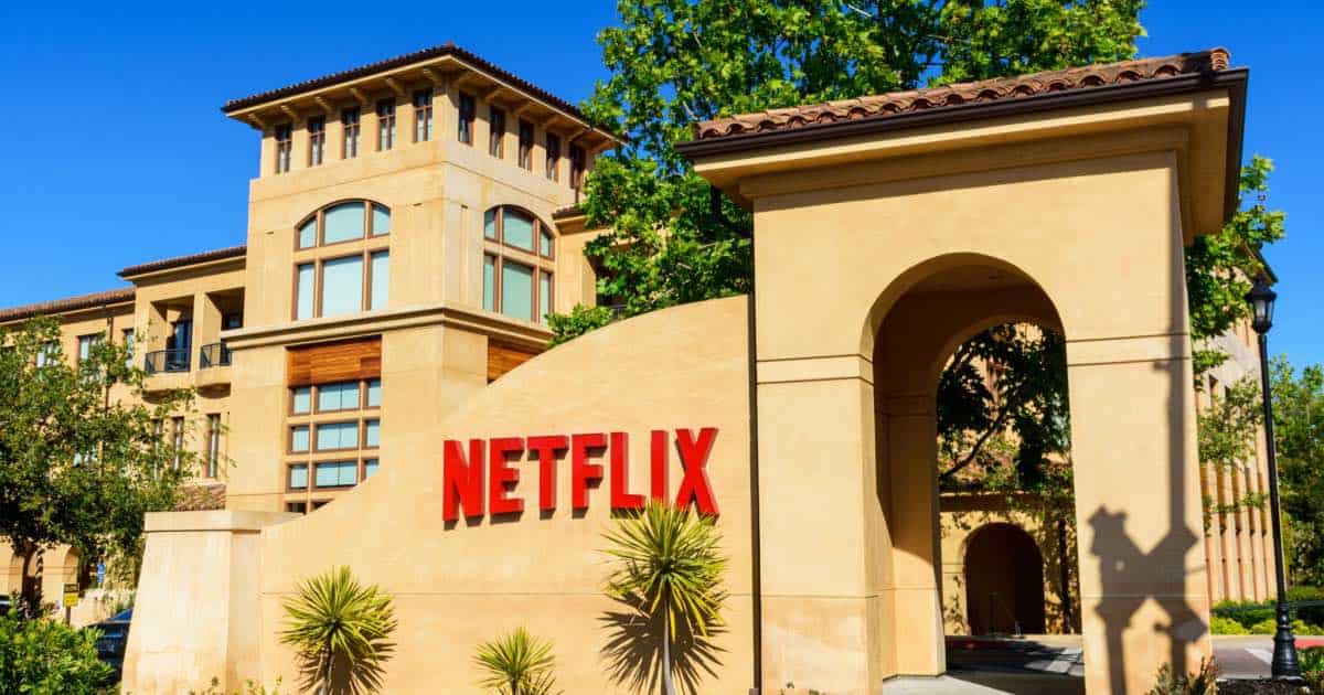 Netflix Introduces ‘Profile Transfer’, Critics Quick To Note Likely a Way to Stop Password Sharing