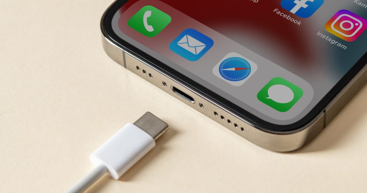 Gurman: Apple Could Implement USB-C on iPhone, AirPods and Mac Accessories Before 2024 Deadline