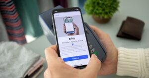 This New Change in Apple Pay Might Make It Work on Androids