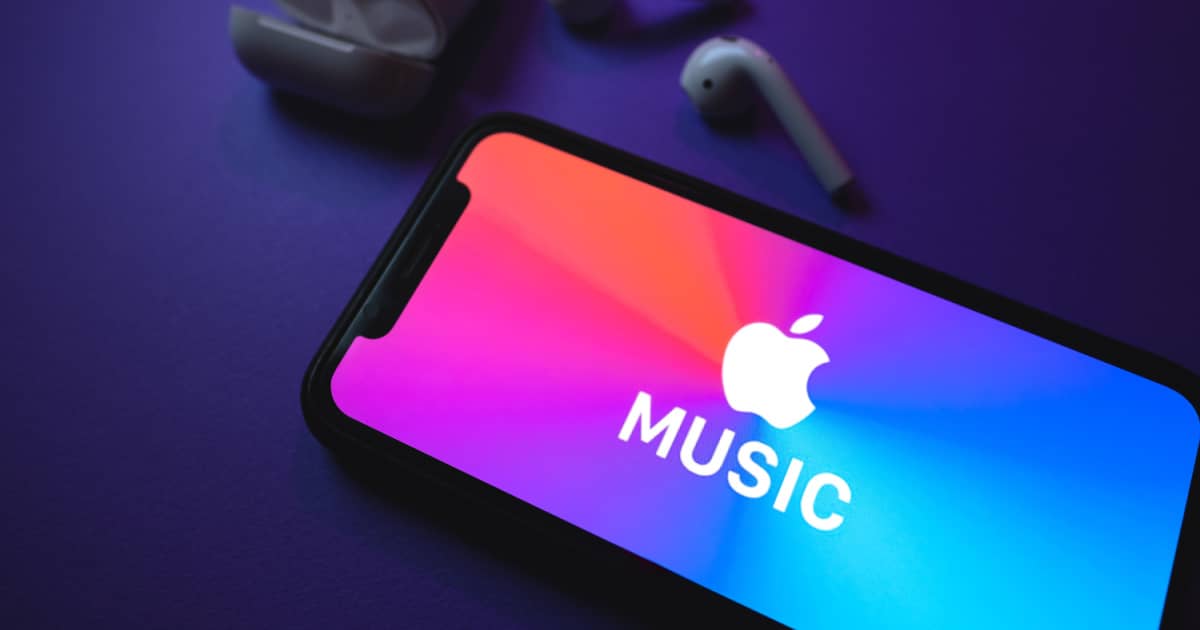 How to Pause Apple Music Listening History on iPhone