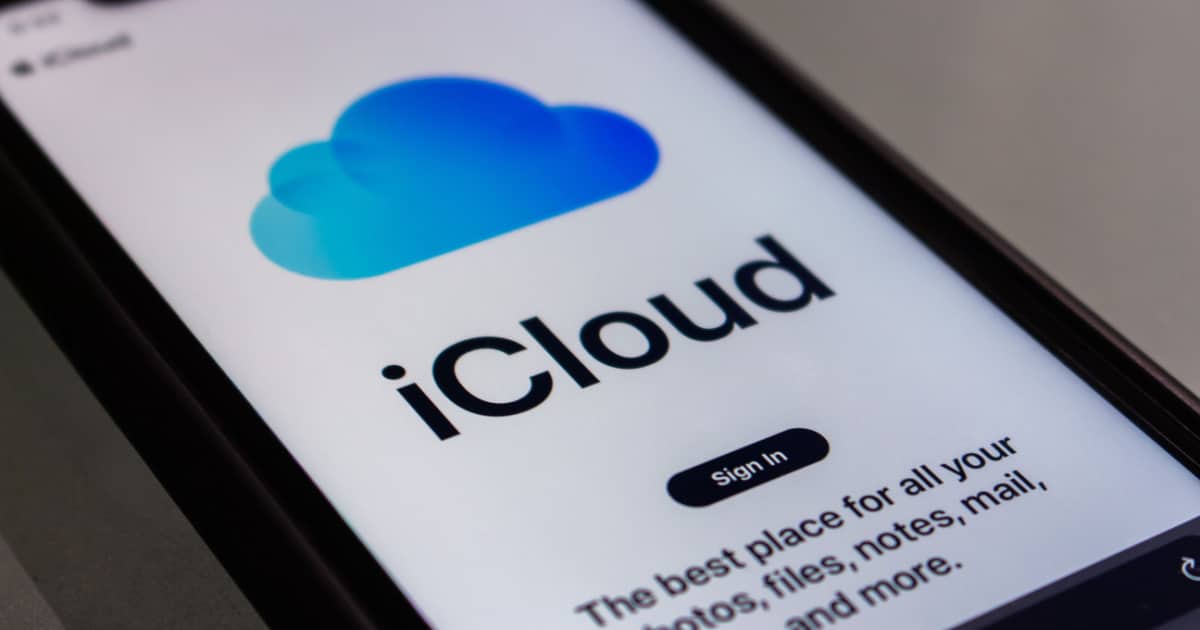 how to switch iCloud accounts on iPhone