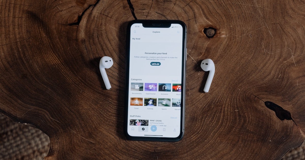 AirPods Keep on Disconnecting: Problems and Solutions