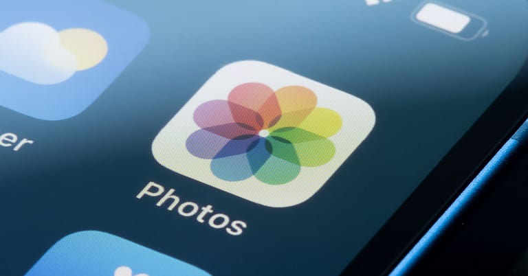 How to Crop Photos on iPhone Manually and Using Presets