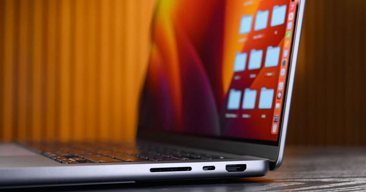 MacBook Pro Speakers Crackling? Here’s How To Fix That