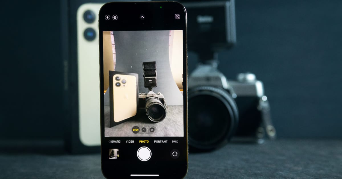 Two New iOS 17 Camera Features Help Level and Crop Photos