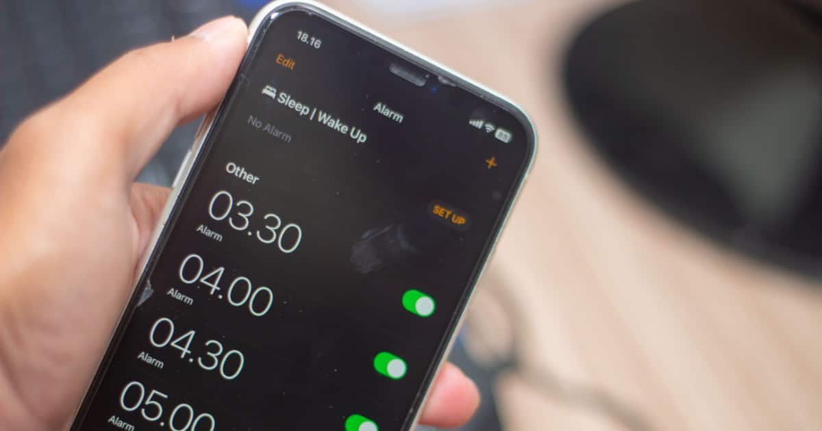 How to Make a Custom Alarm on iPhone