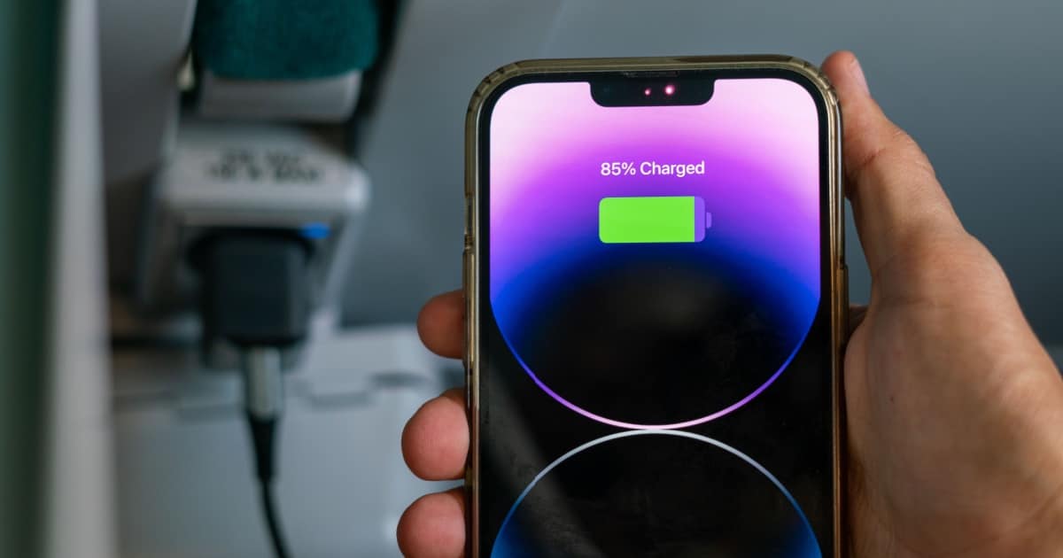 Why Is My iPhone Battery Percentage Decreasing While Charging? Here’s How To Fix