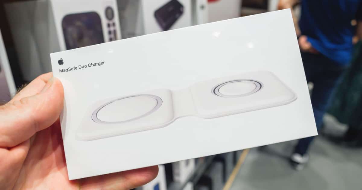 Best 2-in-1 Chargers for Apple Watch and iPhone