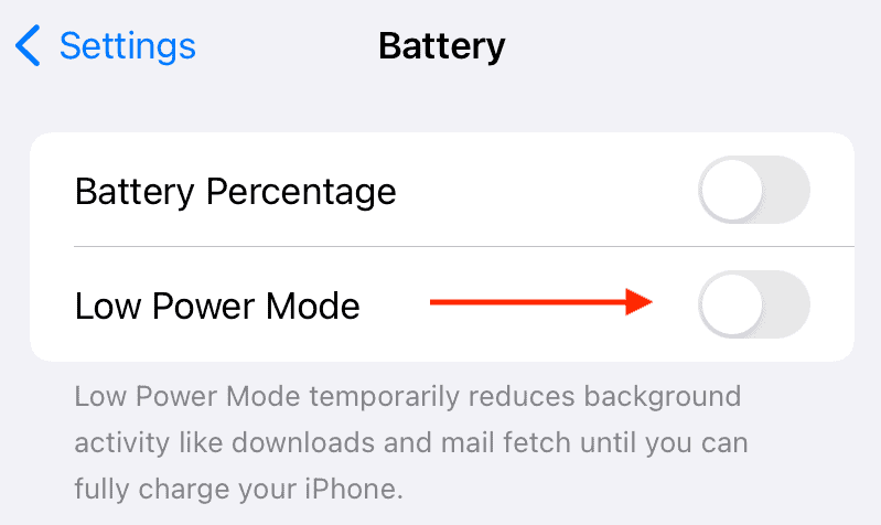 turning-the-low-power-mode-off-on-an-iphone