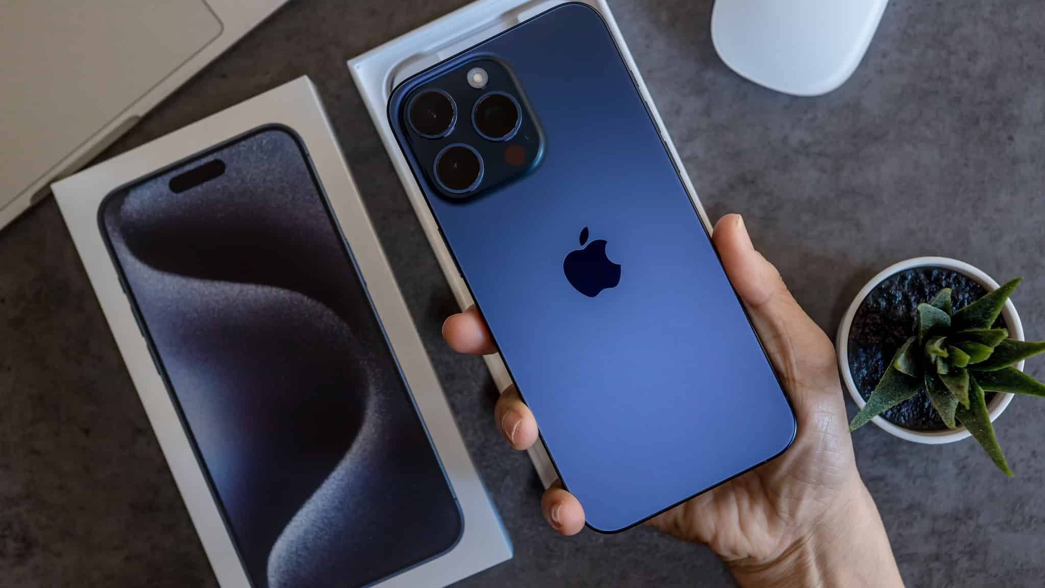 Kuo Expects iPhone 15 Pro Max to Remain Best-Selling Apple Phone in 2024