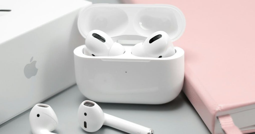 AirPods 4
