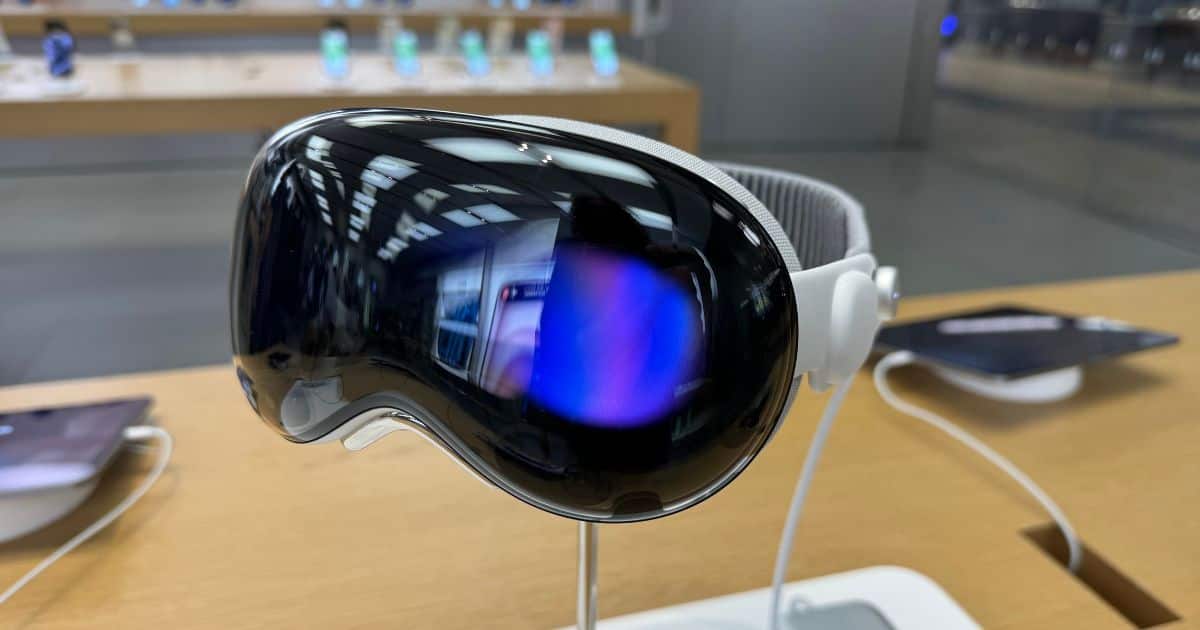 Apple Rolls Out VisionOS 1 1 2 And VisionOS 1 2 Beta 1 To Vision Pro 