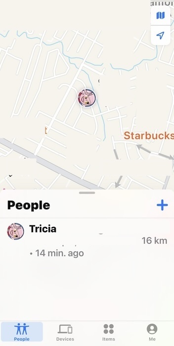 Opening the People Tab in Find My App