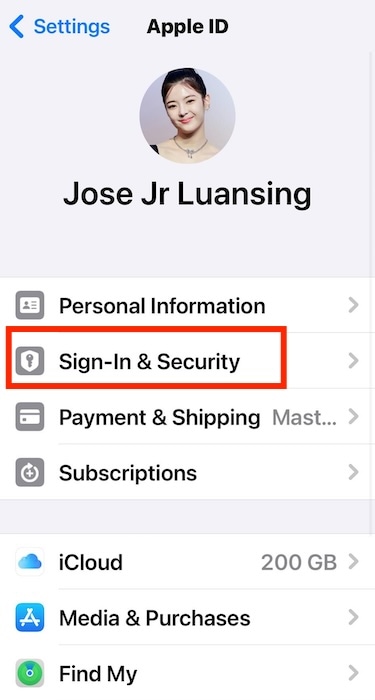 Sign-In and Security Section on Apple ID Settings