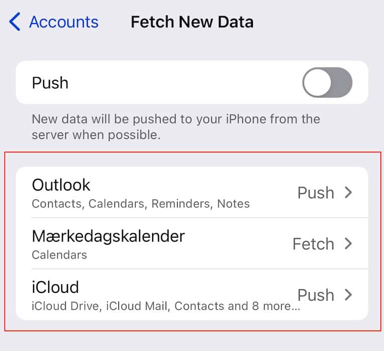Select your accounts to change fetch settings on iPhone