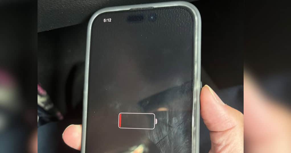 With iOS 18, iPhones Can Show Time Even When They're Out Of Power
