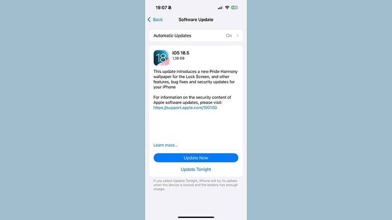 How To Fix Update Requested Error on iOS 18/18.5 - The Mac Observer
